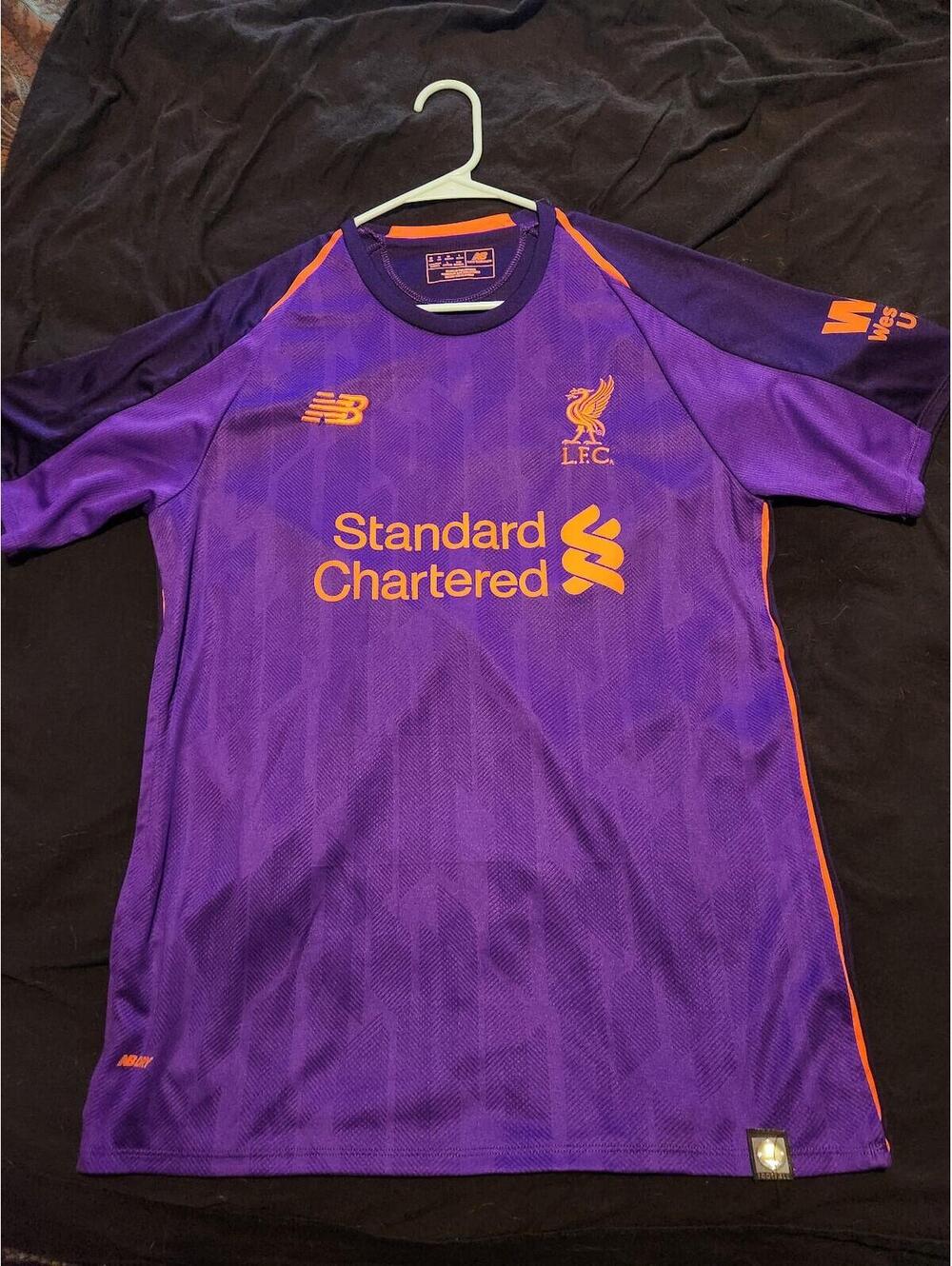 Liverpool FC 2018/2019 England Away Soccer Jersey Size M